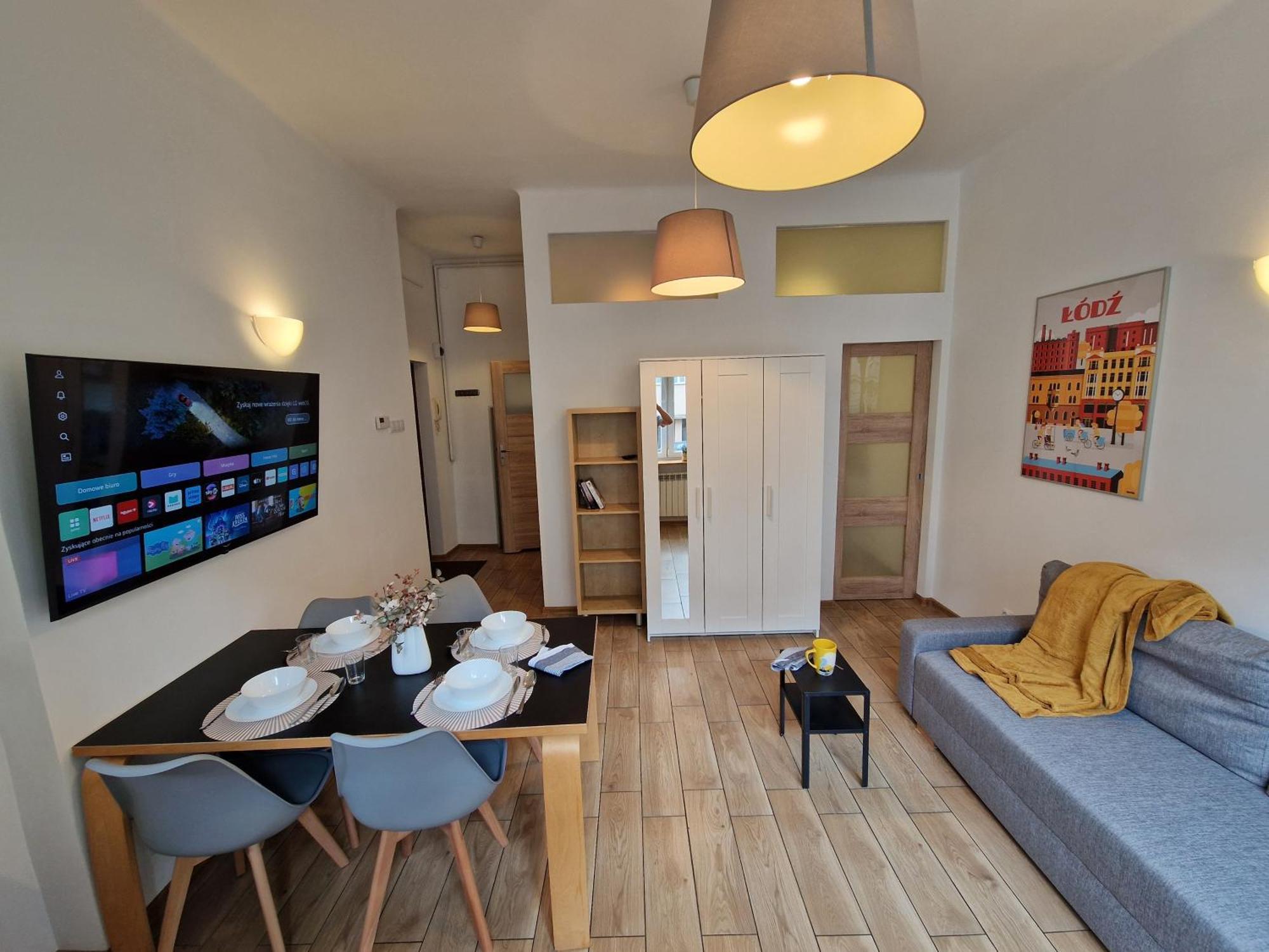 Apartment Pomorska 82 Centrum Netflix
