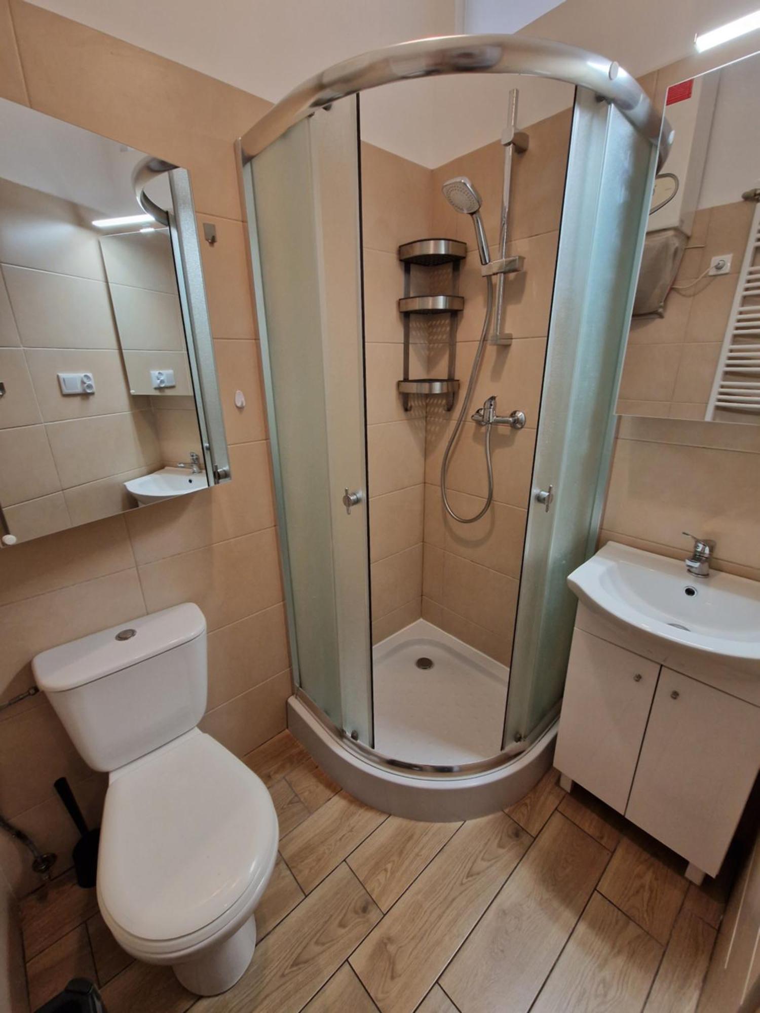 Pomorska 82 Centrum Netflix Lodz (Lodz)